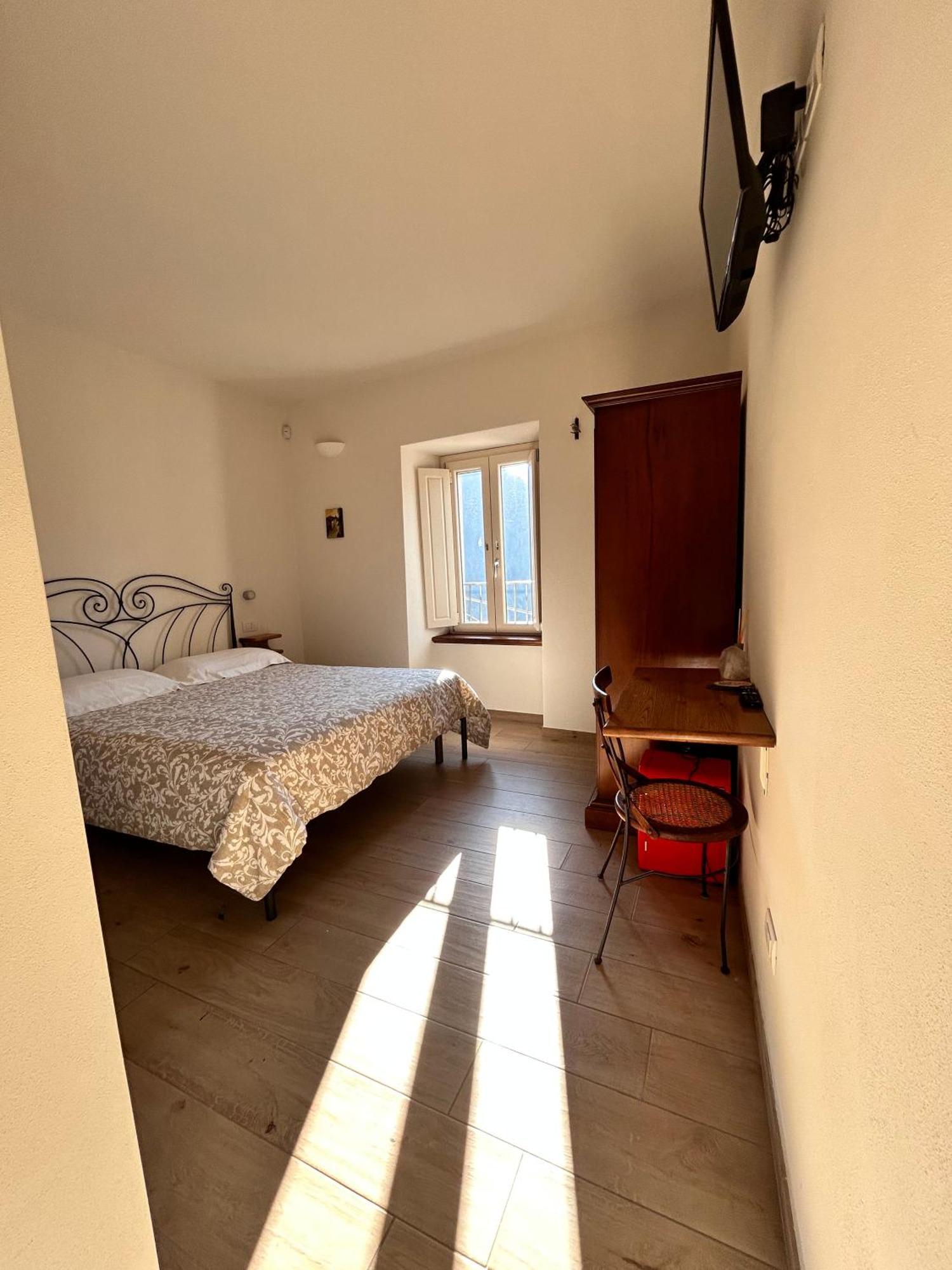 B&B Convivium Stazzema Bagian luar foto